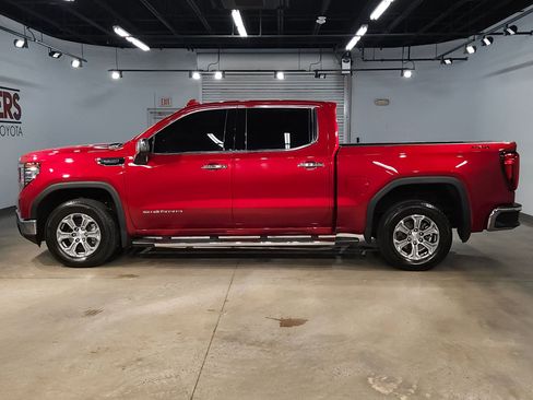 Used 2024 GMC Sierra 1500 SLT w/ SLT Convenience Package image 4