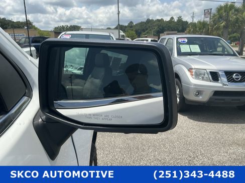 Used 2020 Chevrolet Silverado 1500 LTZ AWD/4WD image 10