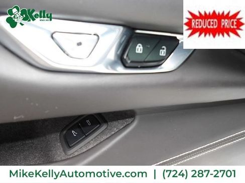 Used 2022 Chevrolet Corvette Stingray Premium Cpe w/ Z51 Performance Package RWD image 13