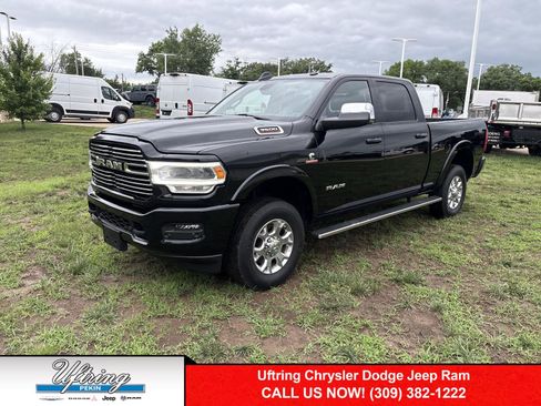 Used 2022 RAM 3500 Laramie AWD/4WD image 1