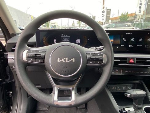 New 2026 Kia K5 LXS FWD image 16