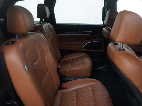 Used 2023 Kia Telluride SX X-Line image 13
