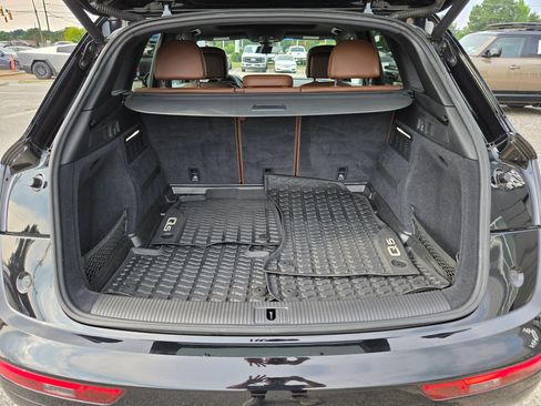 Used 2018 Audi Q5 2.0T Premium Plus AWD/4WD image 36