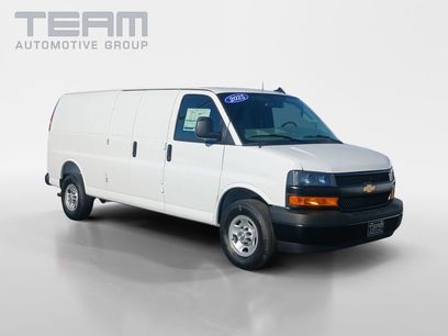 New 2025 Chevrolet Express 3500 Extended w/ Driver Convenience Package