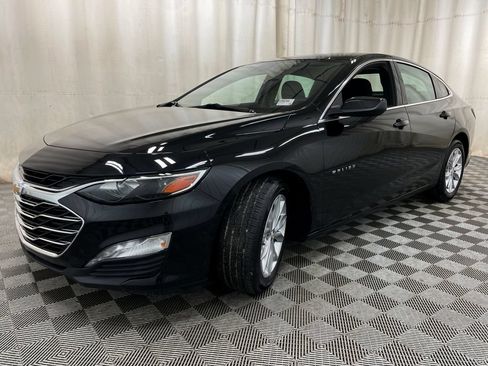 Certified 2021 Chevrolet Malibu LT FWD image 14