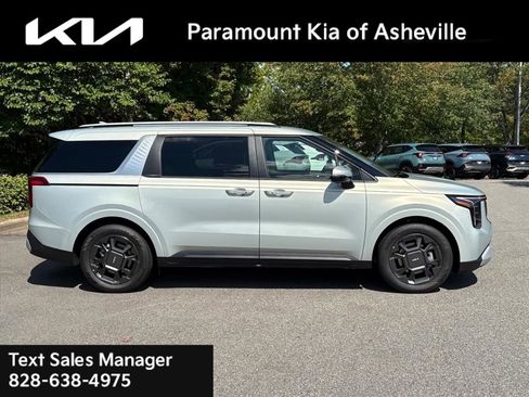 New 2026 Kia Carnival EX image 6