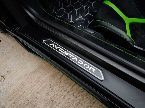 Used 2021 Lamborghini Aventador SVJ image 62