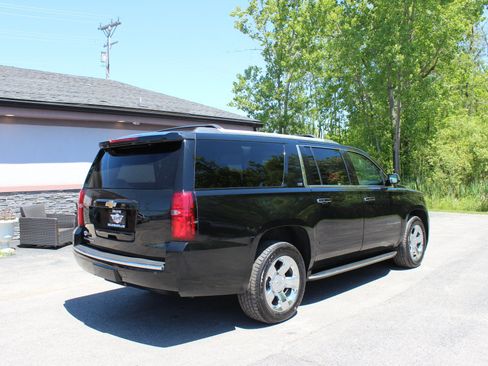 Used 2016 Chevrolet Suburban LTZ w/ Max Trailering Package AWD/4WD image 4