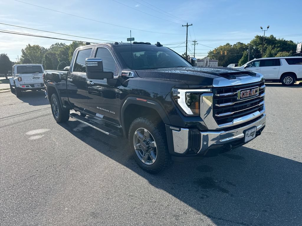 Certified 2025 GMC Sierra 2500 SLT w/ SLT Premium Package AWD/4WD image 2
