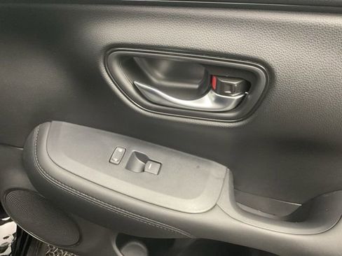 New 2026 Honda HR-V LX image 24