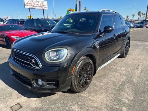 Used 2018 MINI Cooper Countryman S FWD image 2