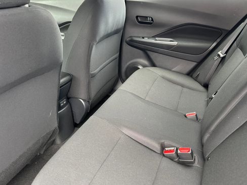 New 2025 Nissan Kicks S image 12