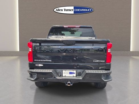 Used 2022 Chevrolet Silverado 1500 Custom AWD/4WD image 8