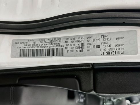Used 2019 Jeep Grand Cherokee High Altitude AWD/4WD image 12