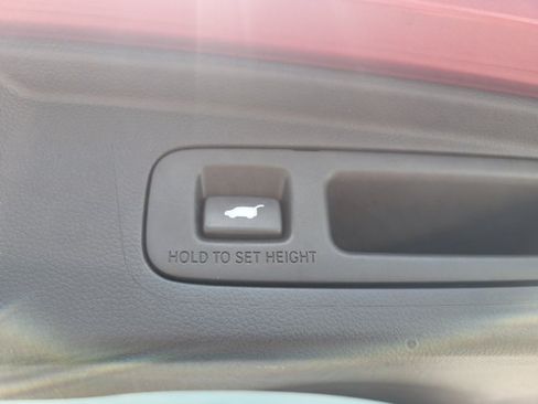 Used 2024 Honda CR-V EX-L image 15