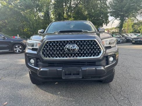 Used 2019 Toyota Tacoma TRD Sport RWD image 8