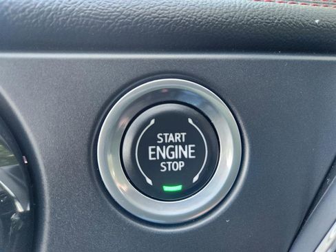 Used 2019 Chevrolet Blazer RS image 38