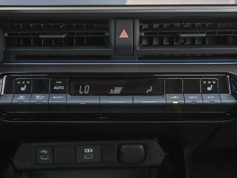 New 2026 Toyota Prius XLE image 15