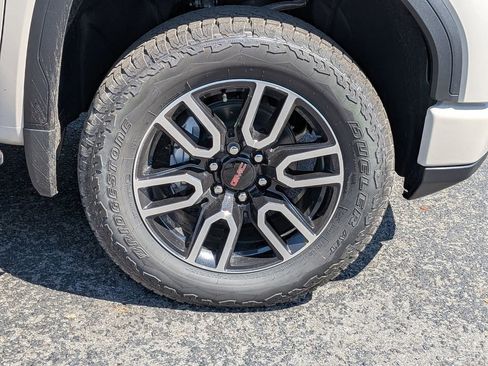 New 2026 GMC Sierra 1500 AT4 image 11
