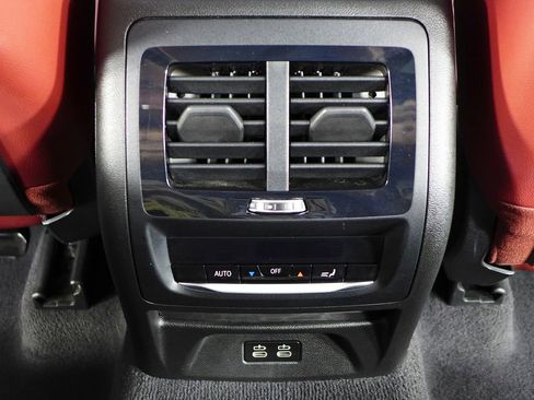 Certified 2023 BMW X3 sDrive30i w/ M Sport Package image 24