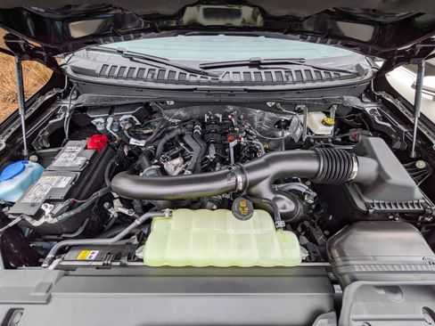 New 2026 Lincoln Navigator L Black Label AWD/4WD image 9
