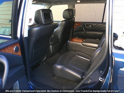 Used 2015 INFINITI QX80 2WD w/ Deluxe Technology Package image 19