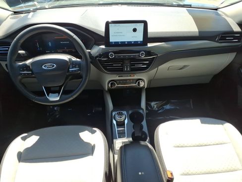 Certified 2023 Ford Escape Active FWD image 12