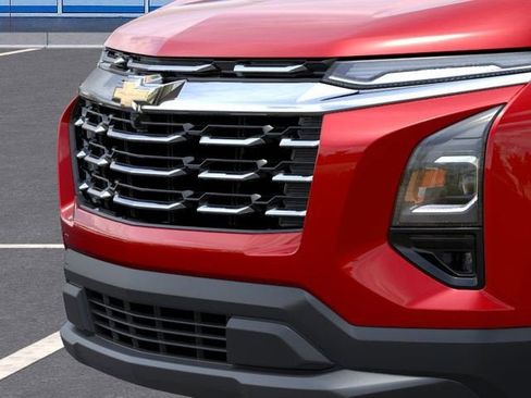 New 2026 Chevrolet Equinox LT w/ Convenience Package II AWD/4WD image 13