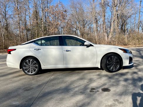 Used 2025 Nissan Altima 2.5 SL image 5