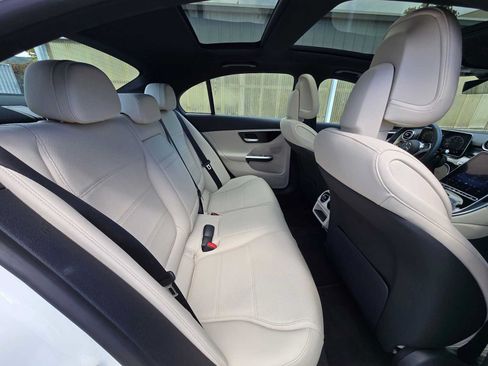 Used 2023 Mercedes-Benz C 300 Sedan image 12