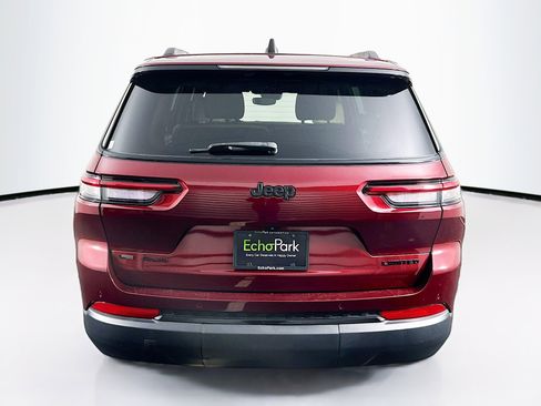 Used 2023 Jeep Grand Cherokee L Limited w/ Black Appearance Package image 7