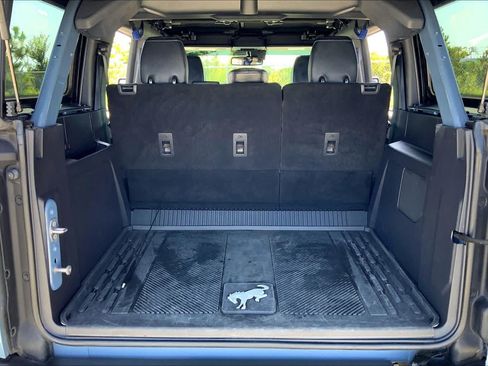 Used 2023 Ford Bronco Wildtrak AWD/4WD image 34