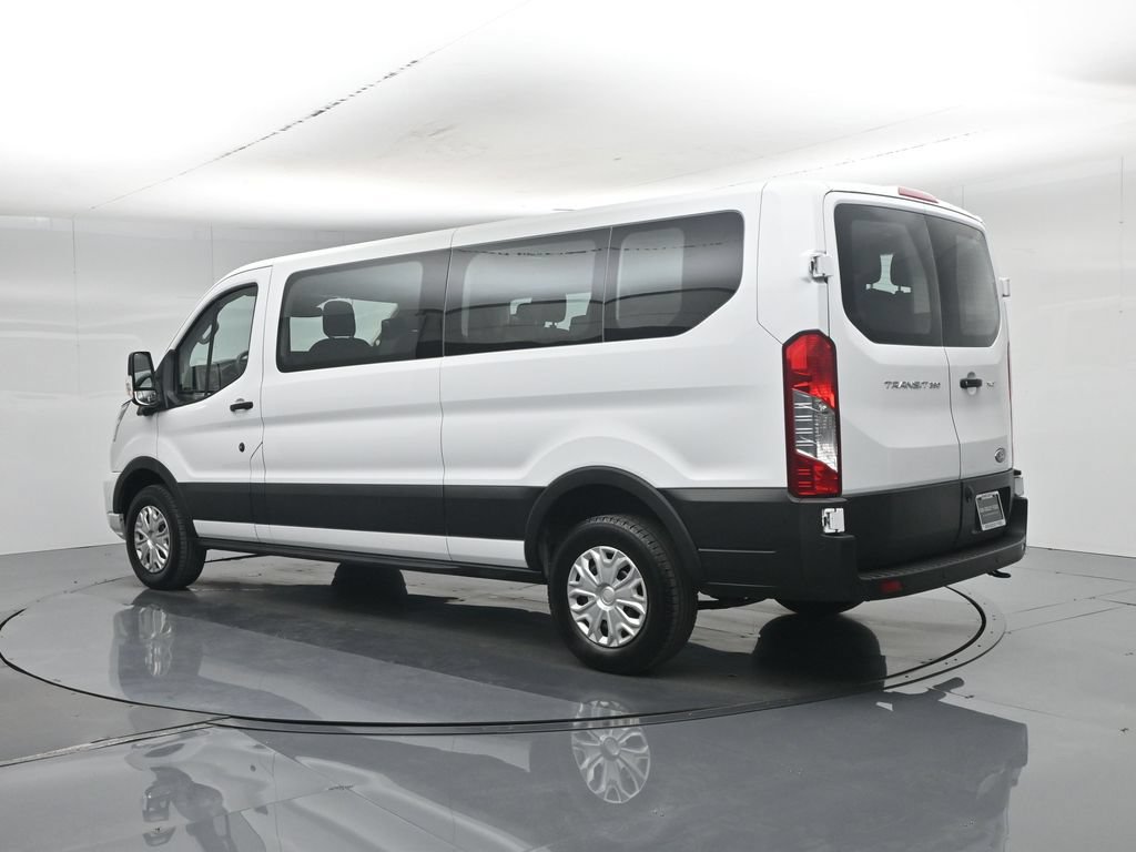 Used 2023 Ford Transit 350 XLT RWD image 6
