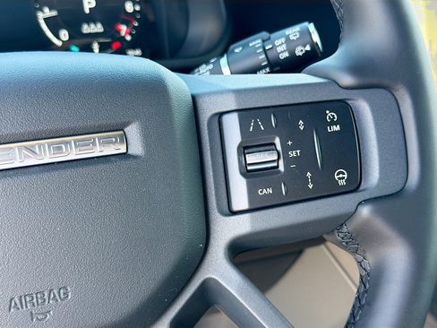 New 2026 Land Rover Defender 110 X-Dynamic SE AWD/4WD image 39