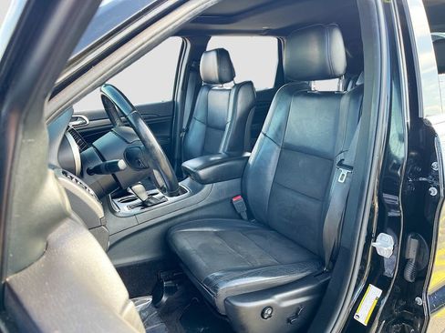 Certified 2019 Jeep Grand Cherokee Altitude RWD image 21