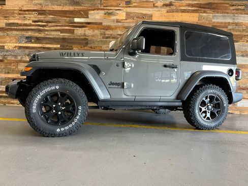 Used 2023 Jeep Wrangler Sport AWD/4WD image 6