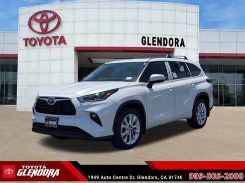 New 2026 Toyota Highlander Limited AWD/4WD image 5