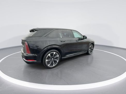 New 2025 Cadillac Escalade IQ Sport 2 AWD/4WD image 8