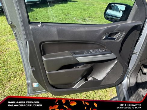 Used 2021 Chevrolet Colorado LT w/ LT Convenience Package RWD image 12