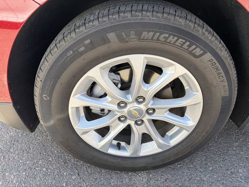 Used 2021 Chevrolet Equinox LT FWD image 5