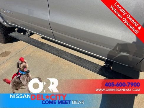 Used 2025 RAM 1500 Laramie AWD/4WD image 13