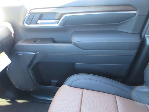 New 2026 Chevrolet Silverado 3500 High Country image 42