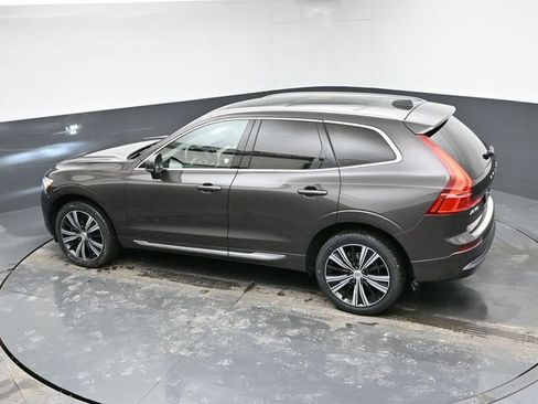 Used 2022 Volvo XC60 B5 Inscription w/ Advanced Package image 40