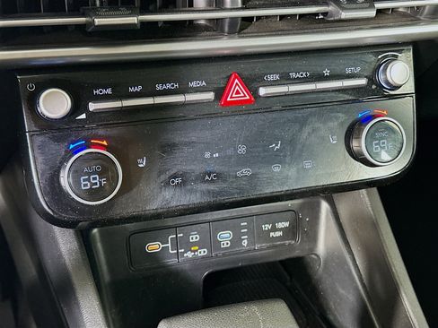 Used 2025 Hyundai Tucson SEL image 23