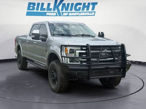Used 2022 Ford F350 Platinum w/ Tremor Off-Road Package AWD/4WD image 7