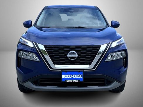 Certified 2023 Nissan Rogue SV image 2