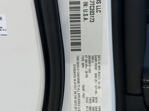 New 2026 Jeep Grand Cherokee Altitude image 22