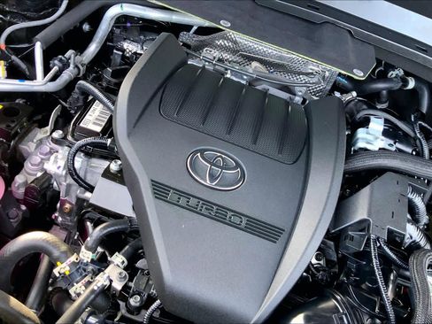 Used 2026 Toyota Grand Highlander AWD Hybrid image 33