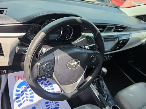 Used 2016 Toyota Corolla L FWD image 12