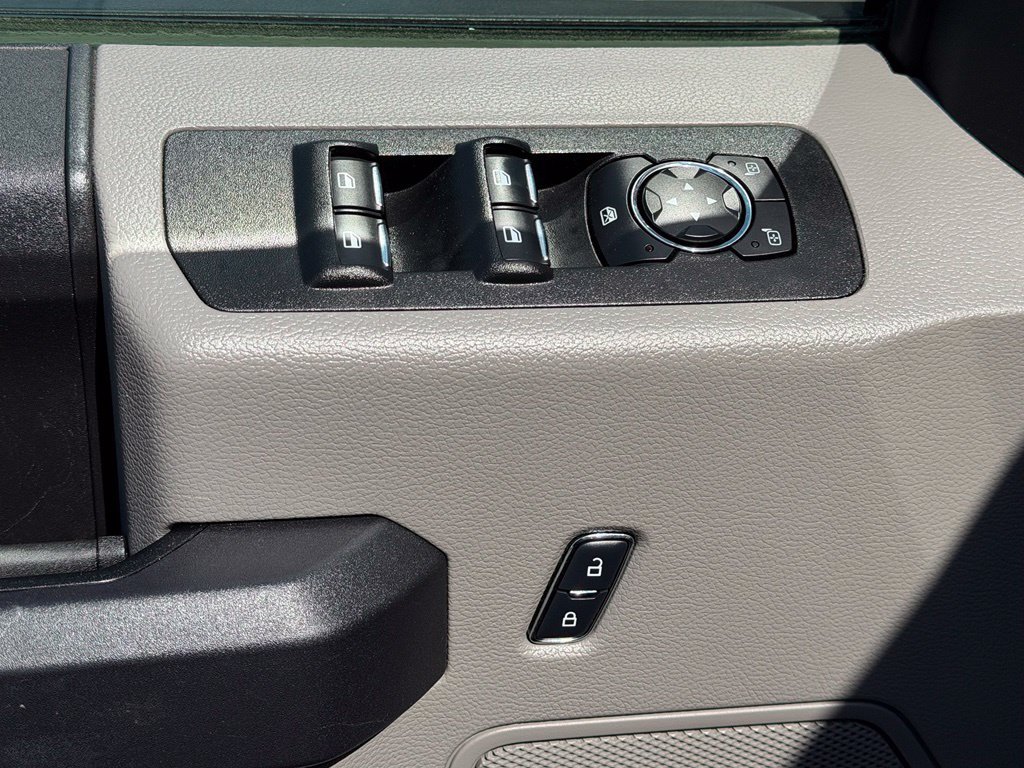 Used 2017 Ford F150 XL w/ XL Power Equipment Group AWD/4WD image 13